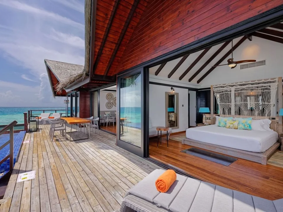 الغرفة الرئيسية في Grand Residence مع تراس خاص على البحيرة