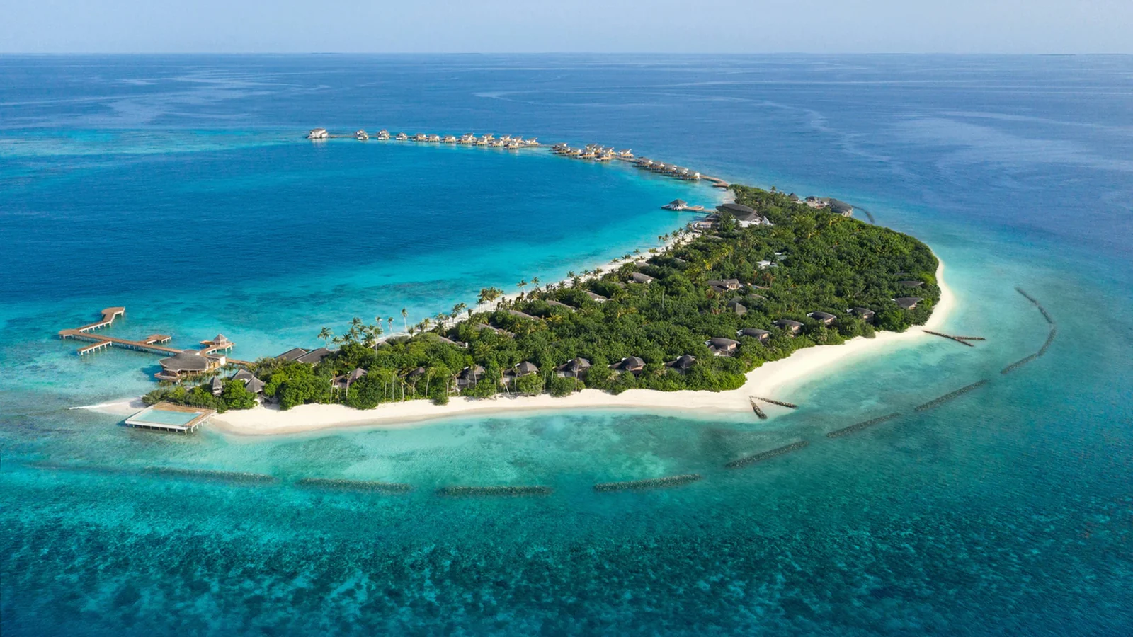 لقطة جوية لجزيرة منتجع JW Marriott Maldives Resort & Spa